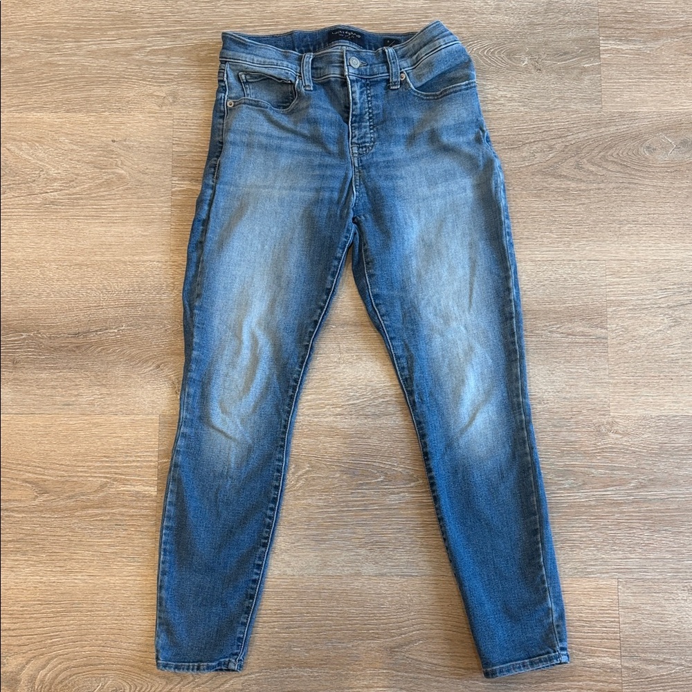 Lucky Brand Women's Blue Mid Rise Skinny Ava Jean - Light Blue